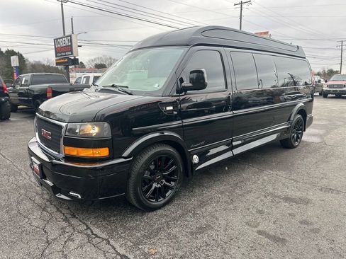 Used 2019 GMC Savana 2500 Conversion Van image 6