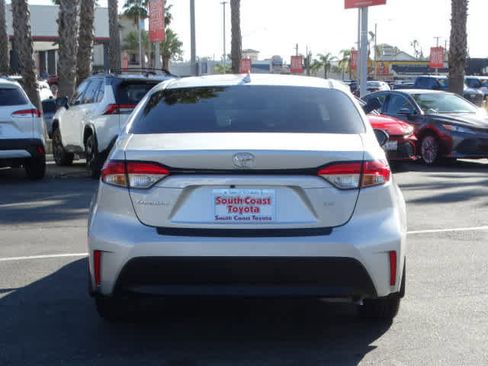 Used 2025 Toyota Corolla LE image 14