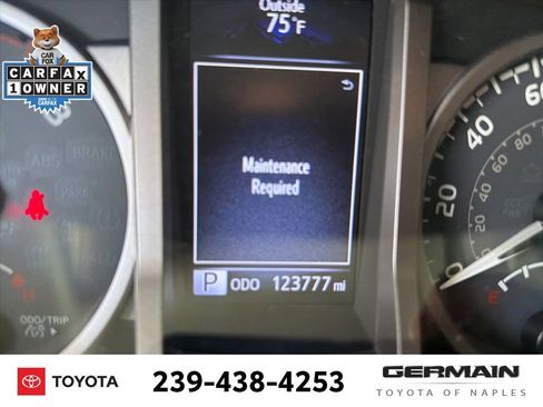 Used 2017 Toyota Tacoma SR5 w/ Tow Package image 14