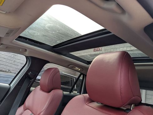 Used 2025 MAZDA CX-50 AWD 2.5 Hybrid w/ Premium Pkg image 23