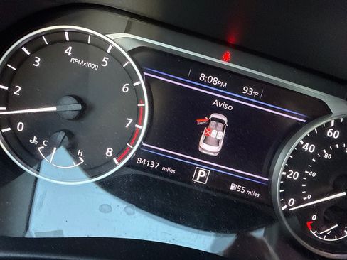 Used 2025 Nissan Sentra SV w/ Trunk Package FWD image 8