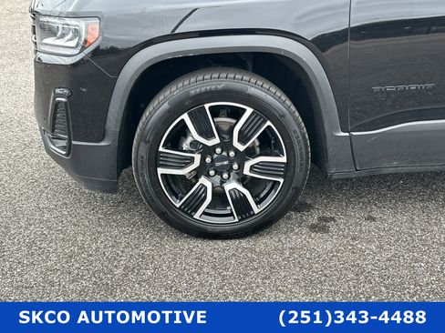 Used 2021 GMC Acadia SLT w/ Elevation Edition image 9