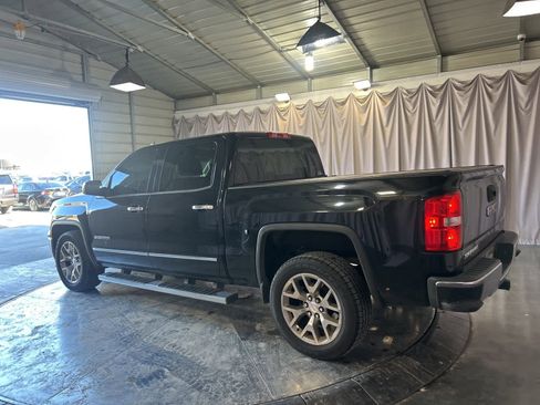 Used 2015 GMC Sierra 1500 SLT w/ SLT Crew Cab Value Package image 15