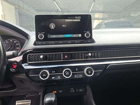 Used 2022 Honda Civic Sport image 6