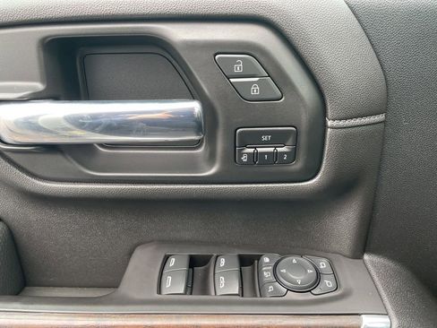 Used 2020 GMC Sierra 2500 Denali w/ Denali Ultimate Package AWD/4WD image 27