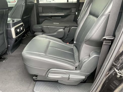 Used 2024 Ford Expedition Max XLT AWD/4WD image 14