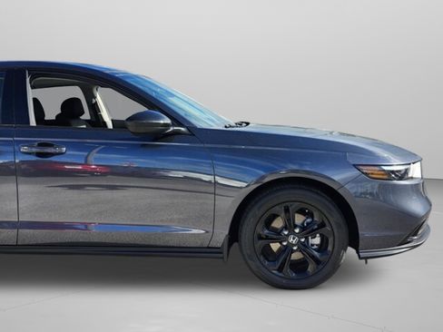 New 2025 Honda Accord SE image 32