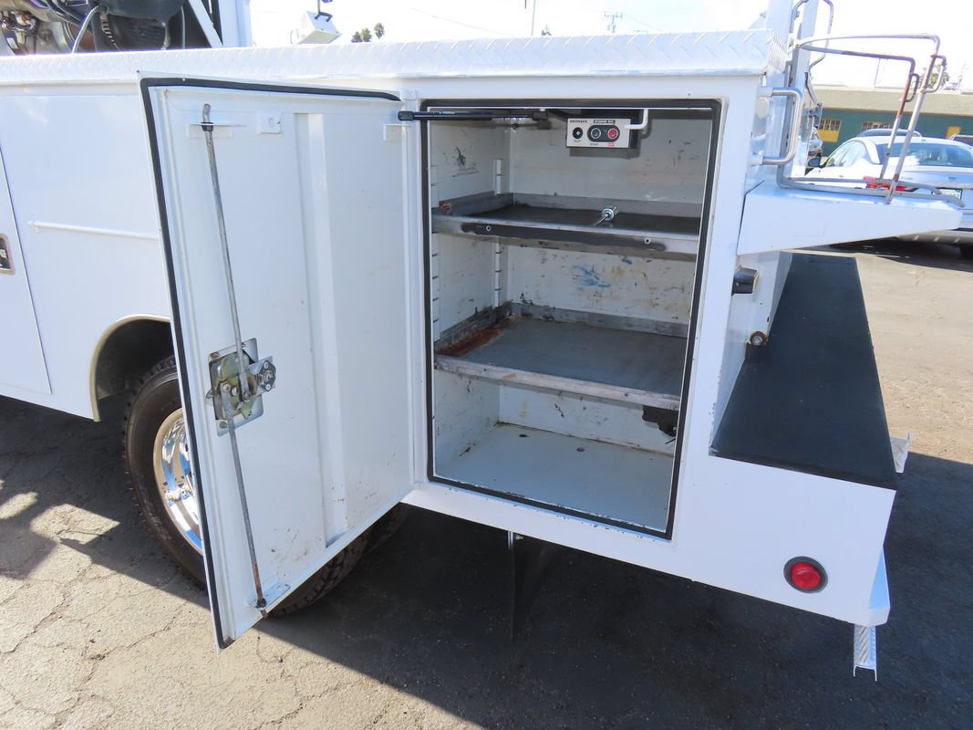 Used 2011 Ford F450 XL w/ Trailer Tow Pkg AWD/4WD image 37