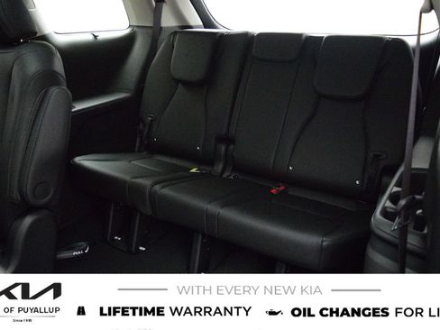 New 2027 Kia Carnival SX w/ Dark Edition Package FWD image 12