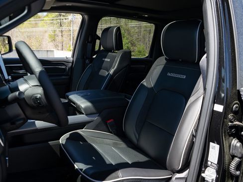 New 2026 RAM 1500 Laramie w/ Night Edition image 15