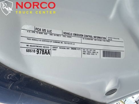 Used 2024 RAM 2500 Big Horn image 32