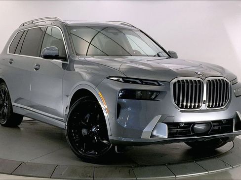 Certified 2024 BMW X7 xDrive40i w/ Executive Package AWD/4WD image 33