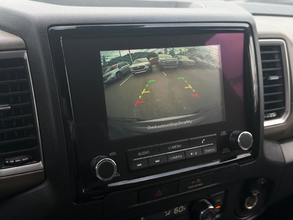 Used 2022 Nissan Frontier SV AWD/4WD image 26