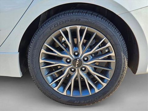Used 2022 Kia Forte GT-Line w/ GT-Line Technology Package FWD image 23