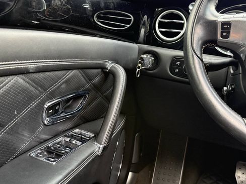 Used 2016 Bentley Flying Spur V8 AWD/4WD image 29