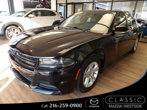 Used 2021 Dodge Charger SXT w/ Leather Interior Group image 1