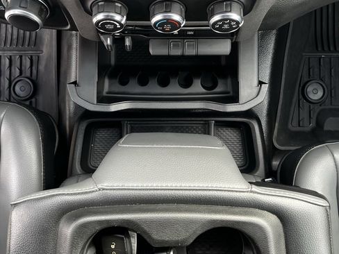 Used 2021 RAM 1500 Tradesman w/ Tradesman Group image 25