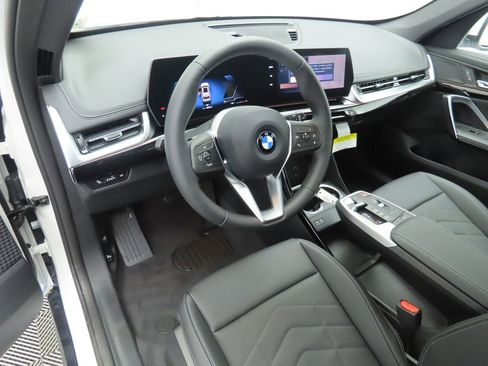 New 2026 BMW X1 xDrive28i w/ Convenience Package image 9