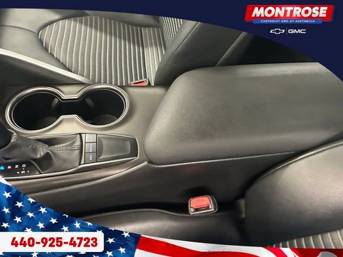 Used 2024 Toyota Camry SE FWD image 16