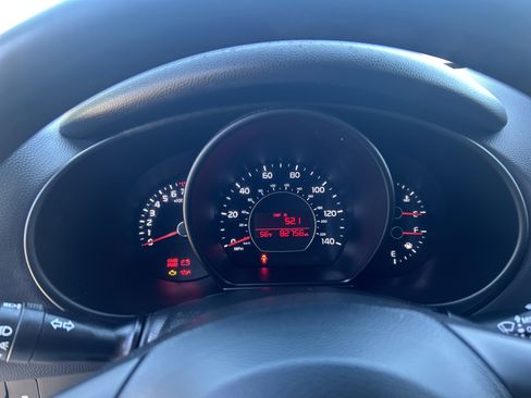 Used 2017 Kia Soul FWD image 9