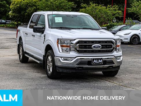 Used 2023 Ford F150 XLT w/ XTR Package AWD/4WD image 5
