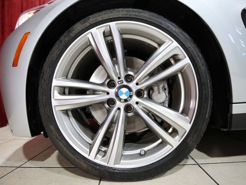 Used 2016 BMW 435i Coupe w/ M Sport Package RWD image 7