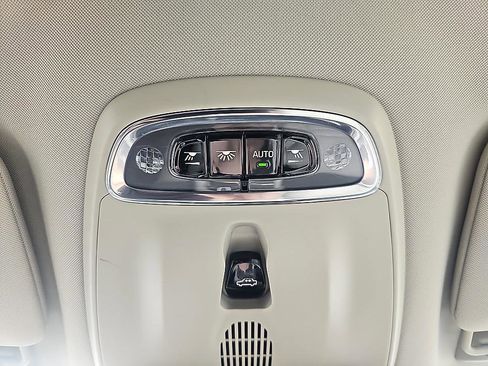 Used 2018 Volvo V90 T6 Cross Country w/ Convenience Package AWD/4WD image 29