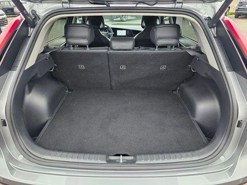 Certified 2023 Kia Niro Wind FWD image 23