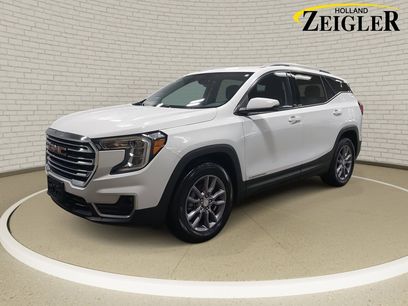 Used 2024 GMC Terrain SLT
