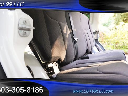 Used 2017 Jeep Wrangler Unlimited Sport w/ Trailer Tow Group AWD/4WD image 17