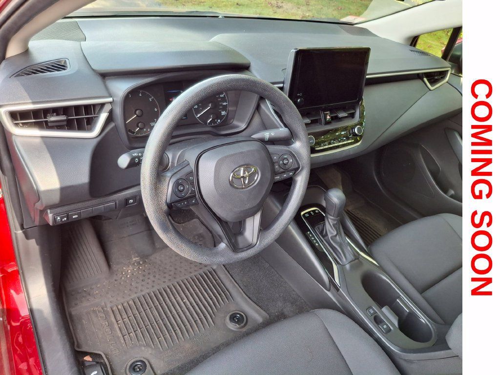 Used 2025 Toyota Corolla LE w/ LE Premium Package AWD/4WD image 11