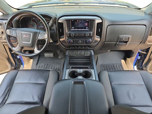 Used 2015 GMC Sierra 1500 SLT w/ All-Terrain Package AWD/4WD image 9