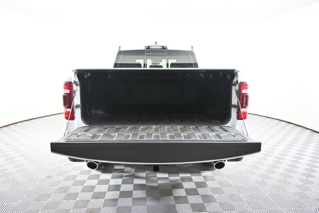 Used 2024 RAM 1500 Limited AWD/4WD image 8