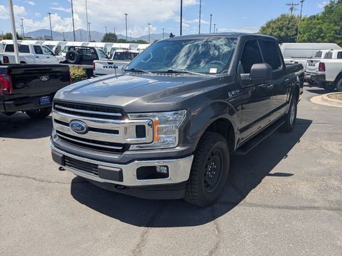Used 2020 Ford F150 XLT w/ Trailer Tow Package AWD/4WD image 10