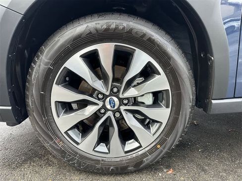 Used 2025 Subaru Outback Limited image 8