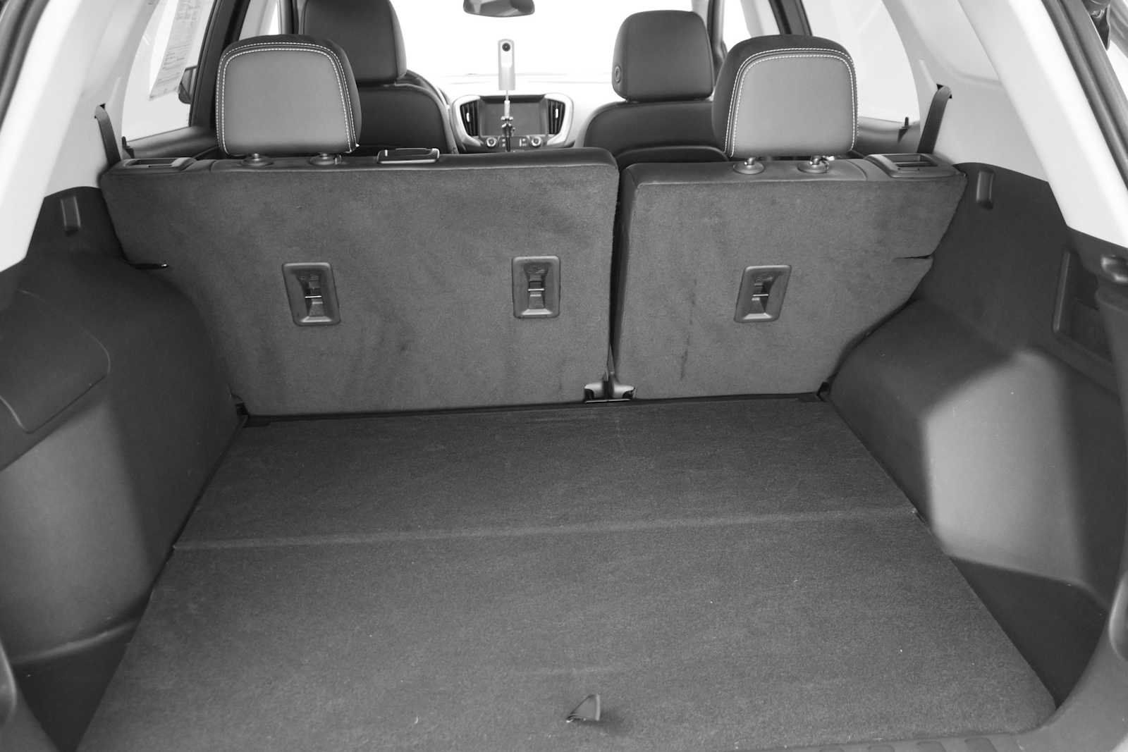 Used 2023 GMC Terrain Denali AWD/4WD image 10