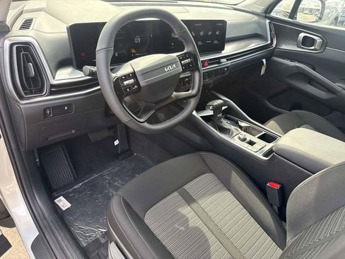 New 2026 Kia Sorento LX FWD image 22