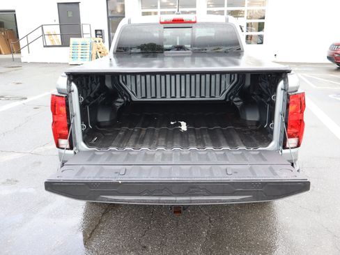 Used 2024 Chevrolet Colorado Trail Boss w/ Technology Package AWD/4WD image 12