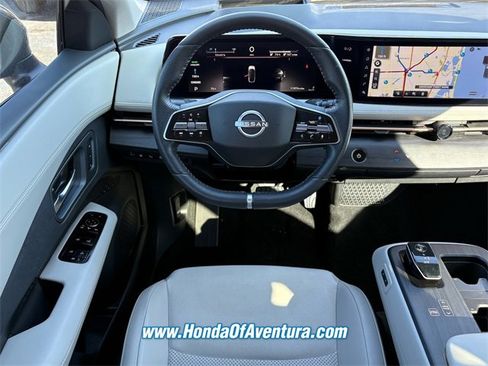 Used 2024 Nissan Ariya FWD image 11