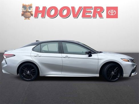 Used 2024 Toyota Camry XSE image 2