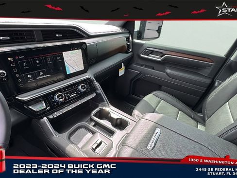 New 2026 GMC Sierra 2500 Denali w/ Denali Reserve Package image 38