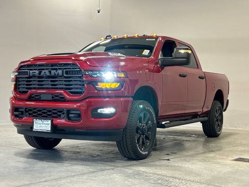 New 2026 RAM 2500 Tradesman AWD/4WD image 2