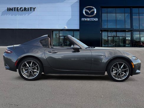 Used 2023 MAZDA MX-5 Miata Grand Touring RWD image 3