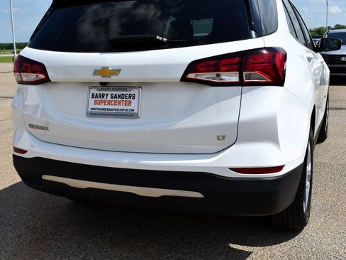 Used 2022 Chevrolet Equinox LT FWD image 9