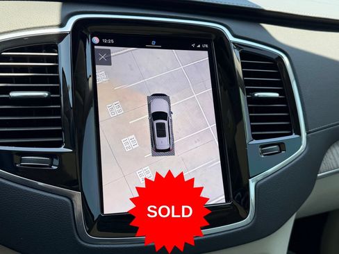 Certified 2024 Volvo XC90 T8 Ultimate AWD/4WD image 21
