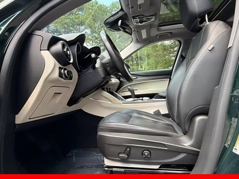 Used 2021 Alfa Romeo Stelvio Ti w/ Active Assist 2 Package TI image 3