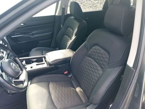 Used 2022 Nissan Pathfinder SV FWD image 15