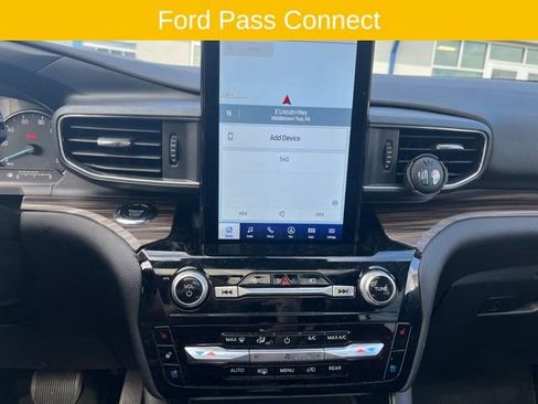Certified 2022 Ford Explorer Limited w/ Limited Technology Package AWD/4WD image 13