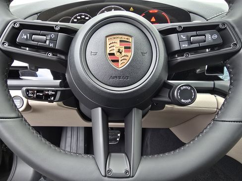 New 2026 Porsche Panamera 4 image 17