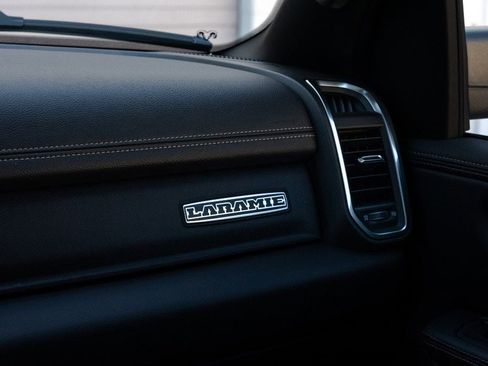 New 2026 RAM 1500 Laramie AWD/4WD image 16